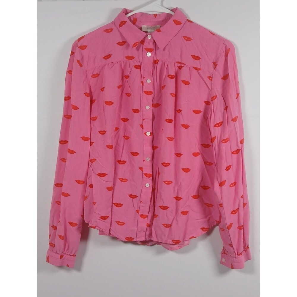 Loft Outlet Women’s Blouse Size S Pink Red Lip Print Button Up Long Sleeve EUC